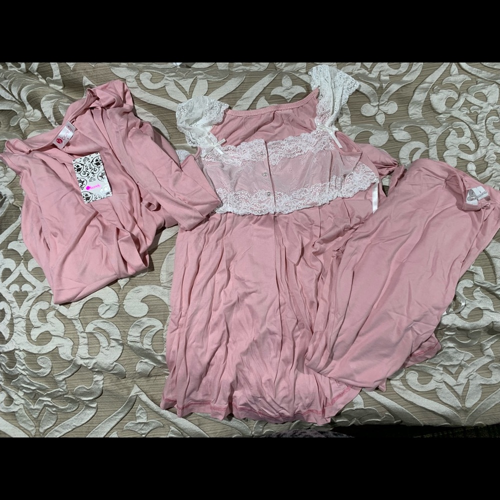 3 Pc, Rose Maternity/Nursing PJ Set w/ Nursing Top Pants, Robe w belt